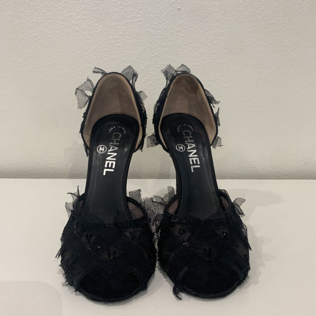 Chanel Black Lace Beaded Pumps