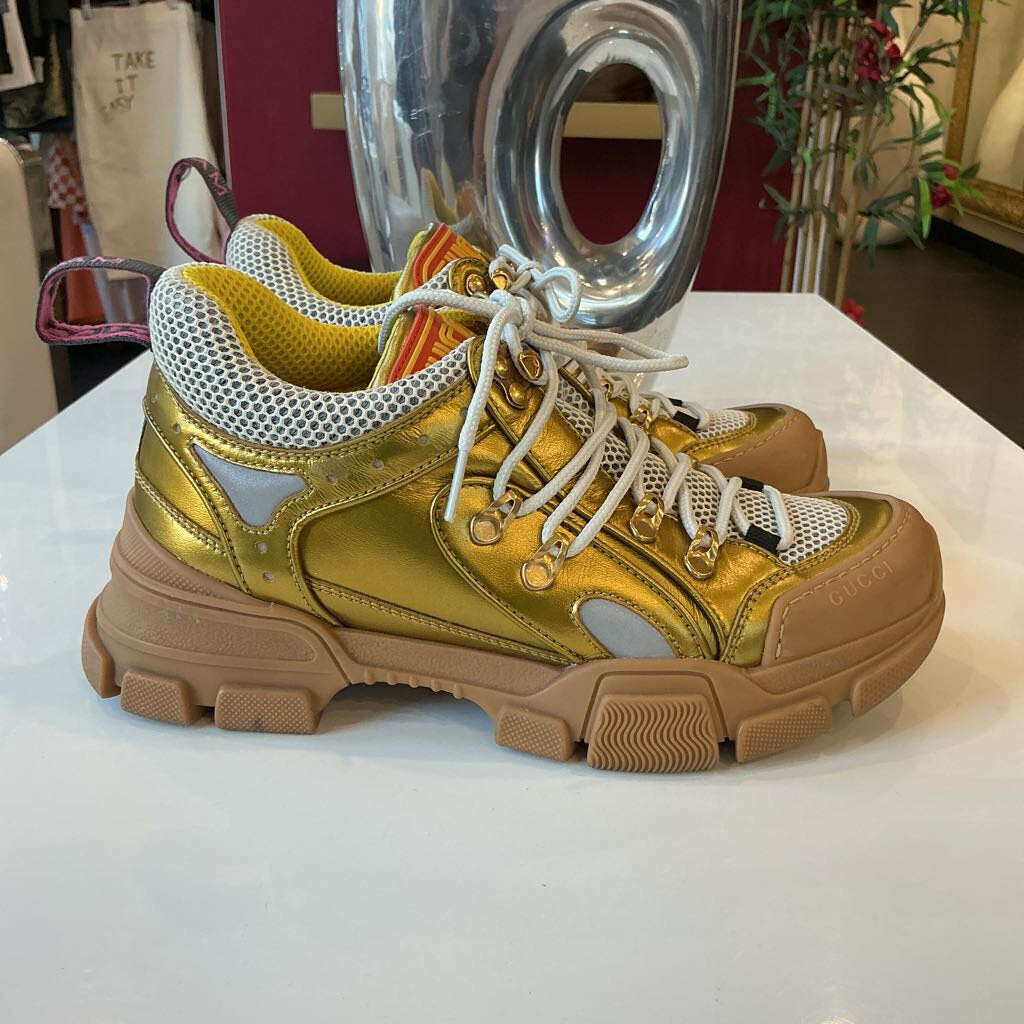 Gucci UNISEX Gold Flashtrek Mesh Leather Sneakers – Maidenlane