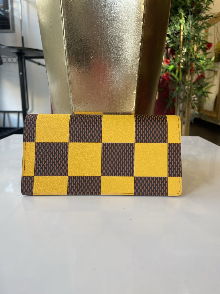 Louis Vuitton Damier Pop Portefeuille Brazza NM Wallet