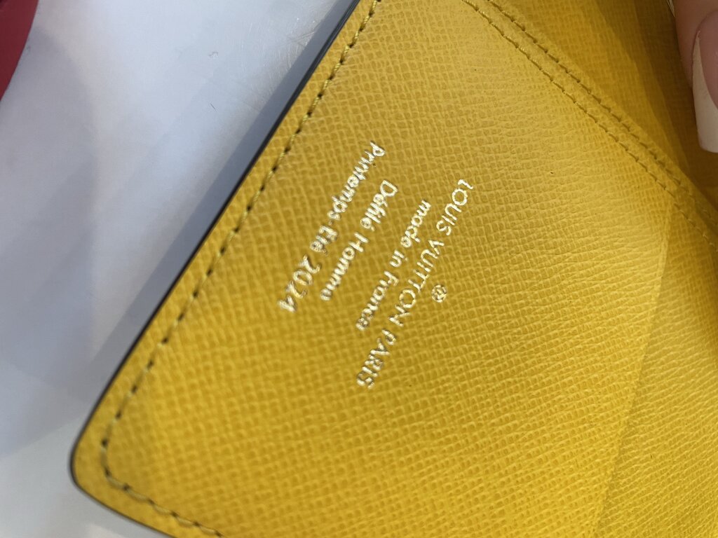 Louis Vuitton Damier Pop Portefeuille Brazza NM Wallet