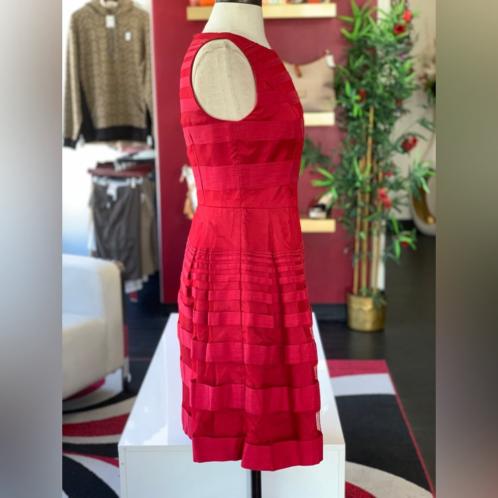 Trina Turk Red S/L Drezs
