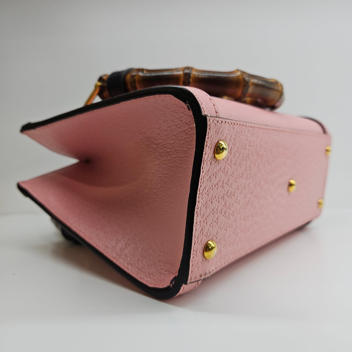 Bundle - Gucci Diana Mini Tote Bag, Gucci Vintage Black Leather Belt, 10kgp Clover 2 Charm Necklace