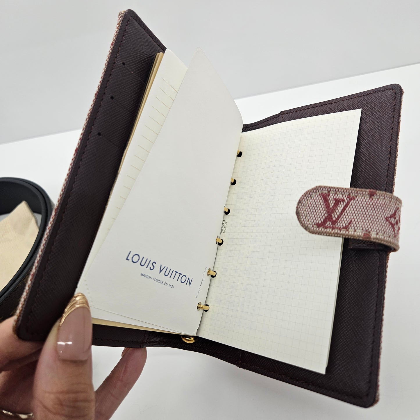 LOUIS VUITTON BELT 38 REVERSIBLE & LOUIS VUITTON RASPBERRY DENIM ORGANIZER