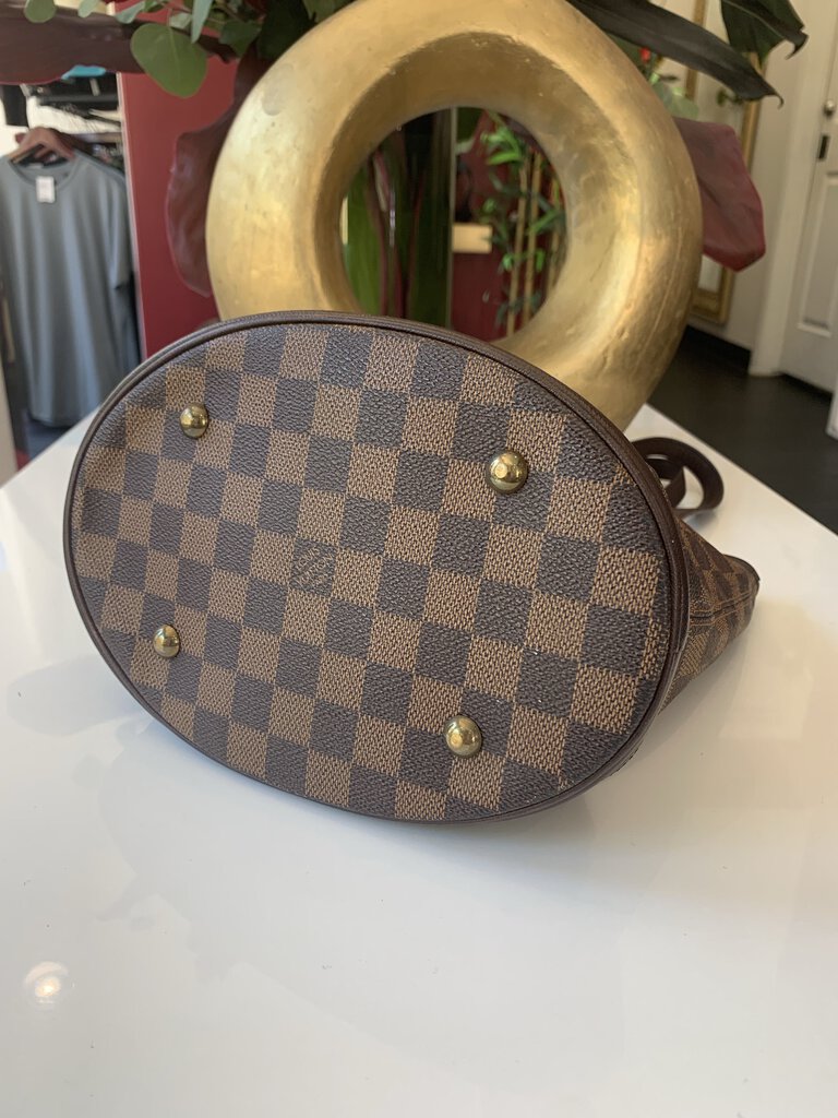 Louis Vuitton Ebene Bucket Marais Handbag