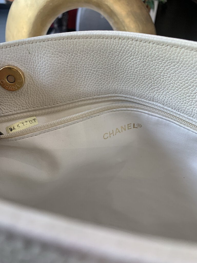 Chanel White CC Cavier Leather Shoulder