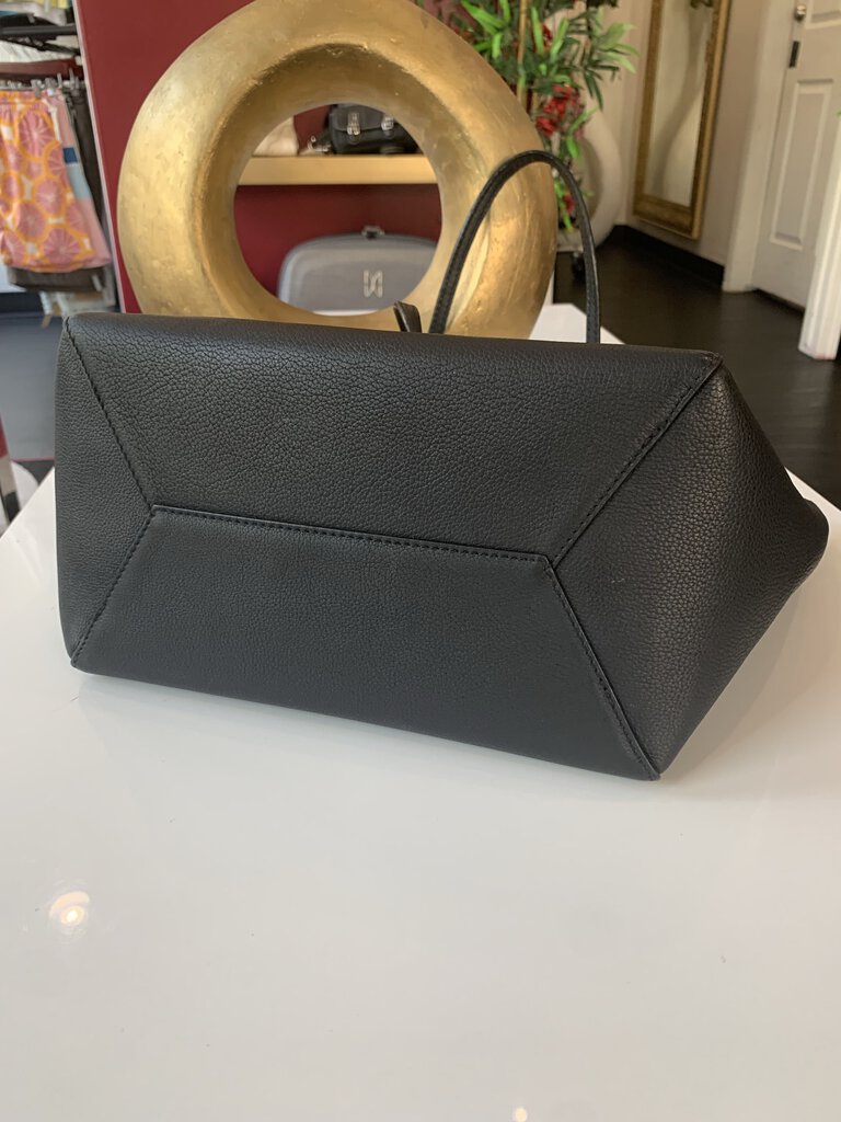 Louis Vuitton Black Leather LOCK ME Tote