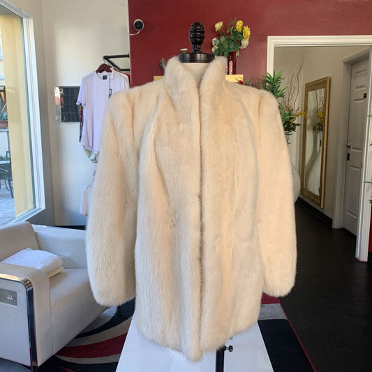 No Label Cream Mink Fur Coat