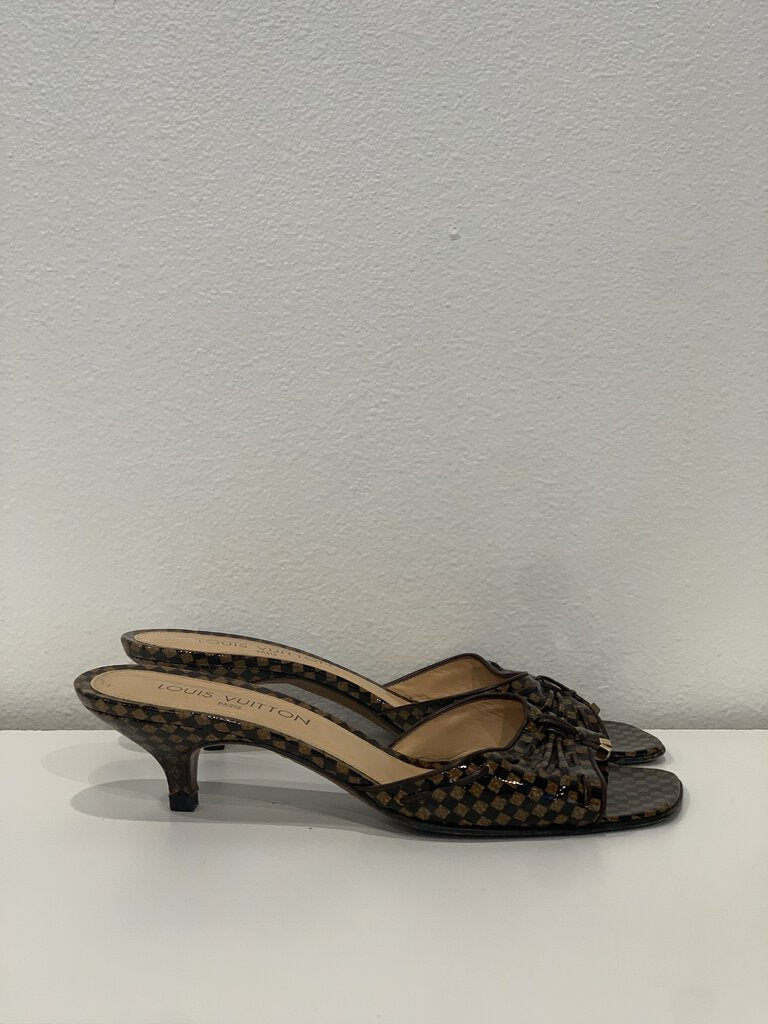 Louis Vuitton Brown Checker Kitten Heel