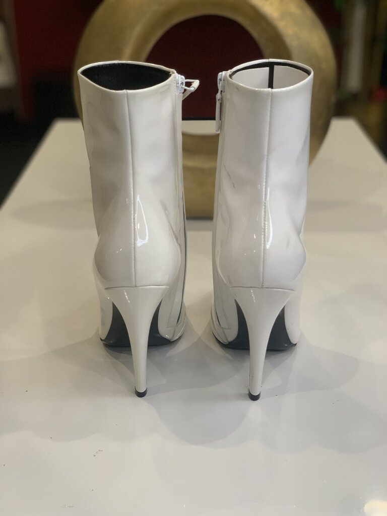 Balenciaga White Ankle Boots *AS IS*