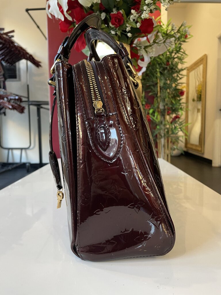 Louis Vuitton Melrose Vernis Handbag