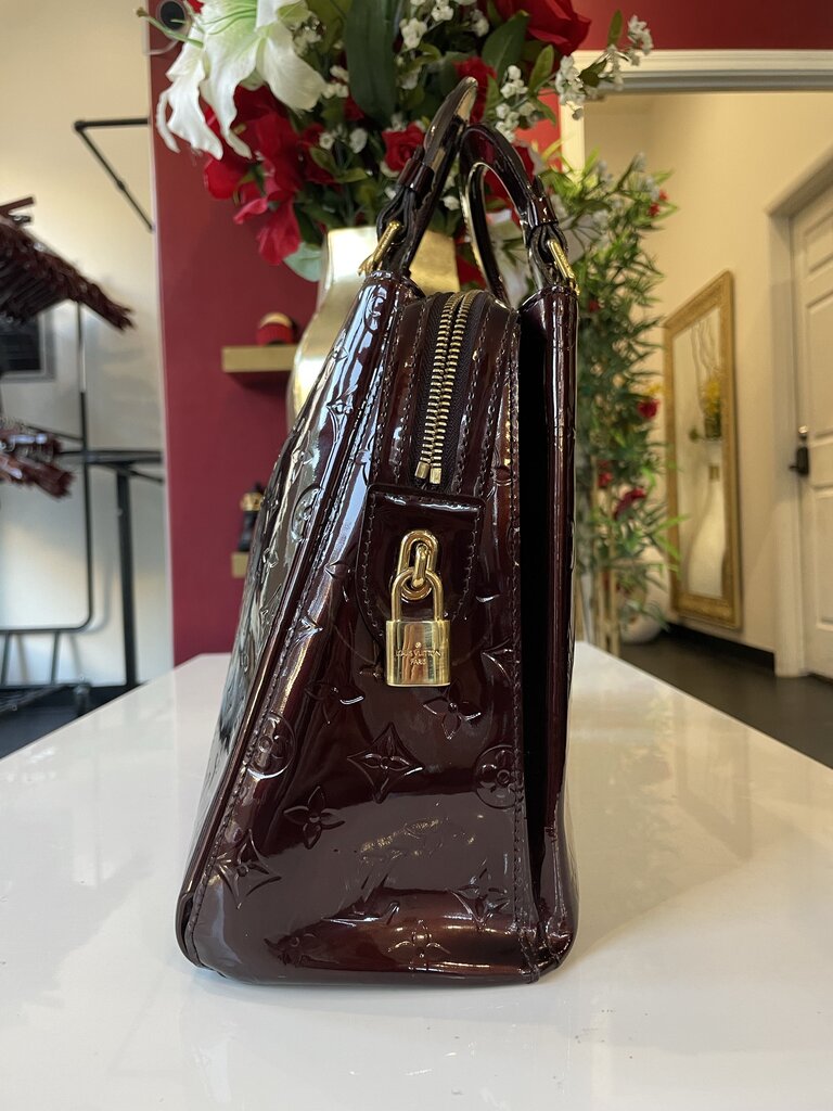 Louis Vuitton Melrose Vernis Handbag