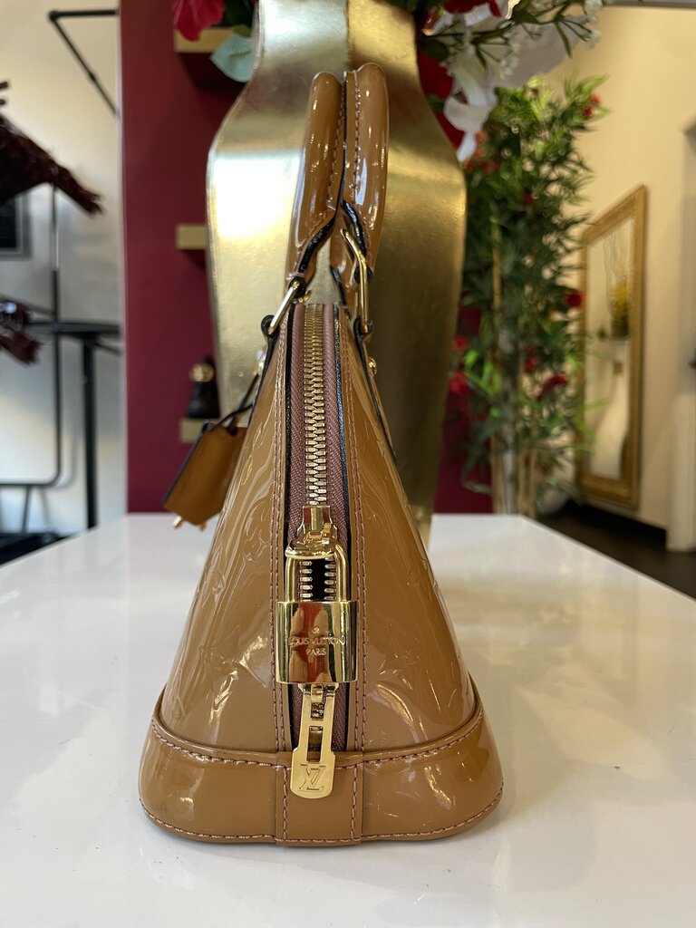 Louis Vuitton Gold Alma BB Vernis