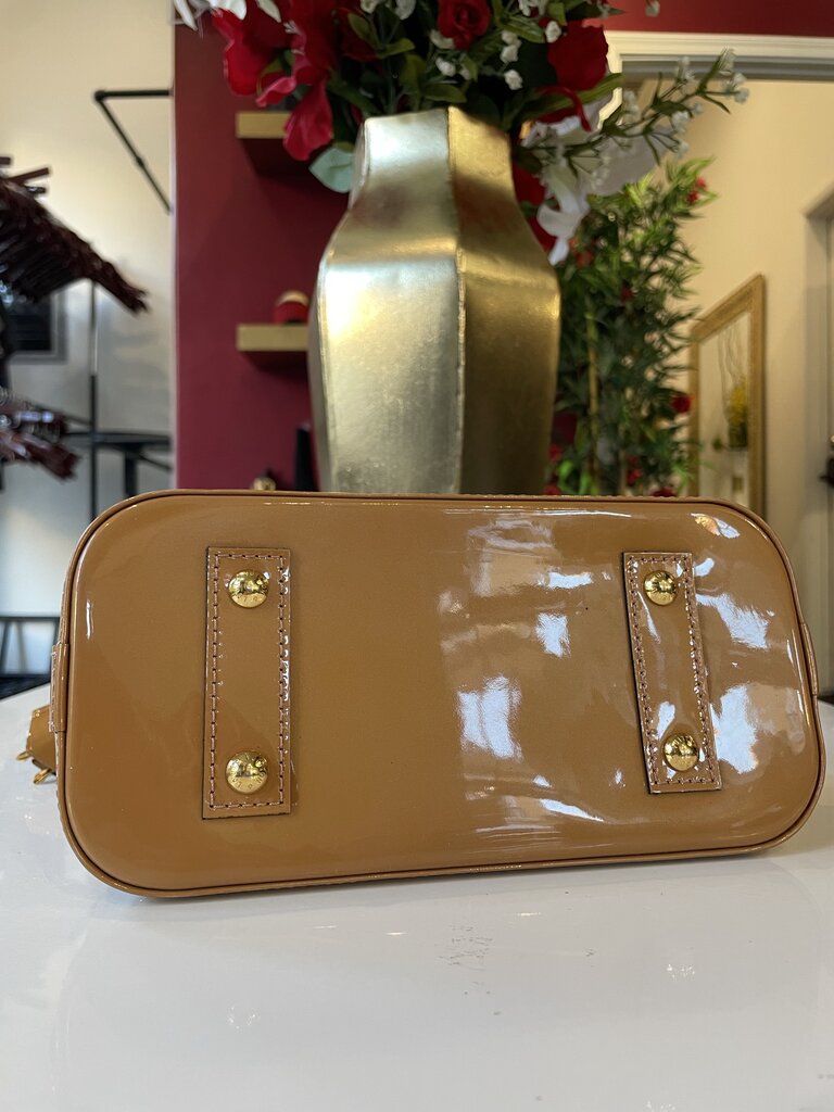 Louis Vuitton Gold Alma BB Vernis
