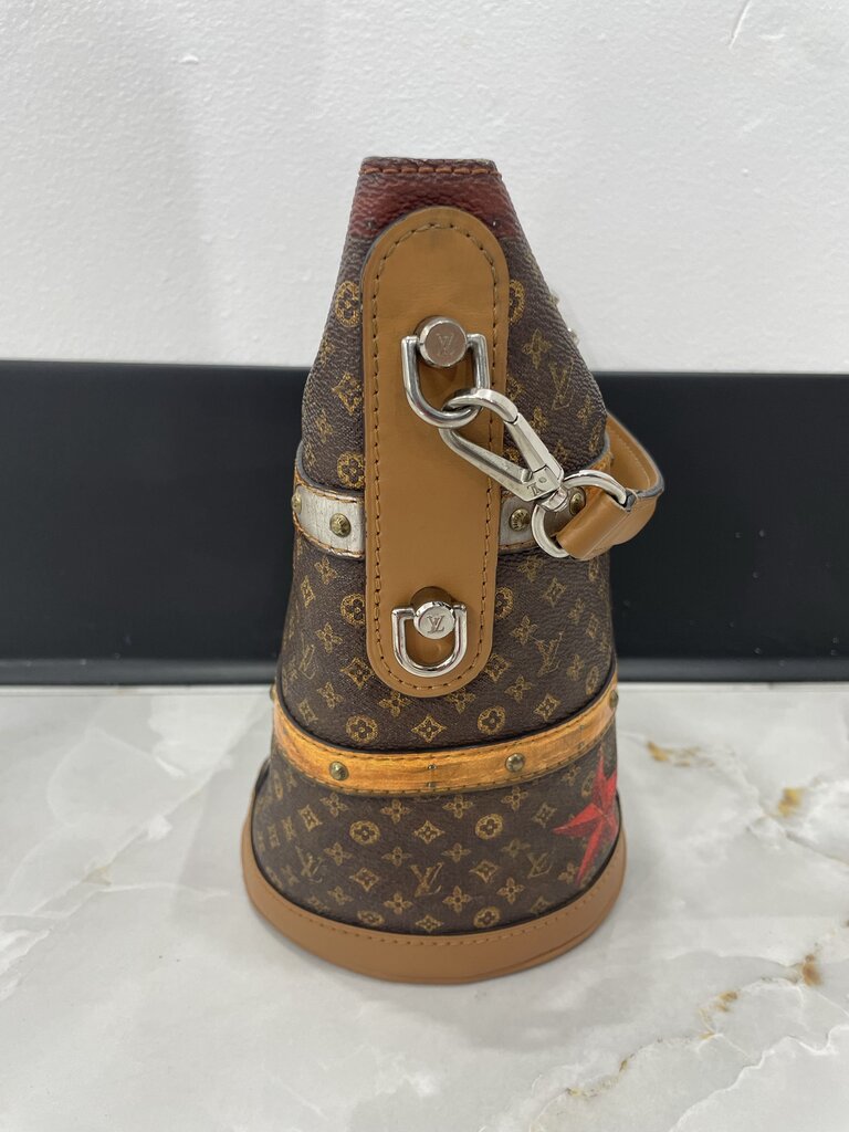 Louis Vuitton LIMITED EDITION TRANSFORMED MONOGRAM TIME TRUNK BAG