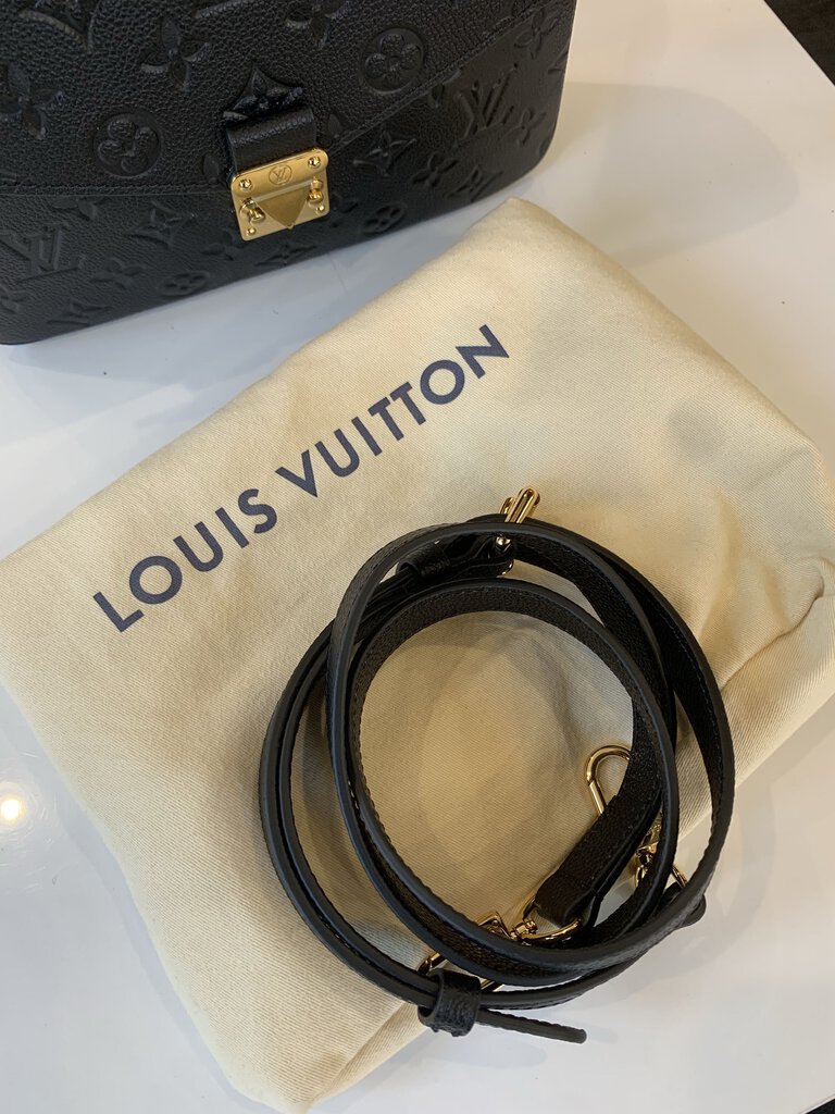 Louis Vuitton Metis Pochette Empreinte Noir Black Handbag *orig retail $2,840*