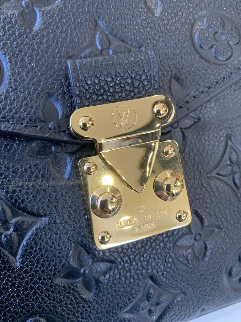 Louis Vuitton Metis Pochette Empreinte Noir Black Handbag *orig retail $2,840*